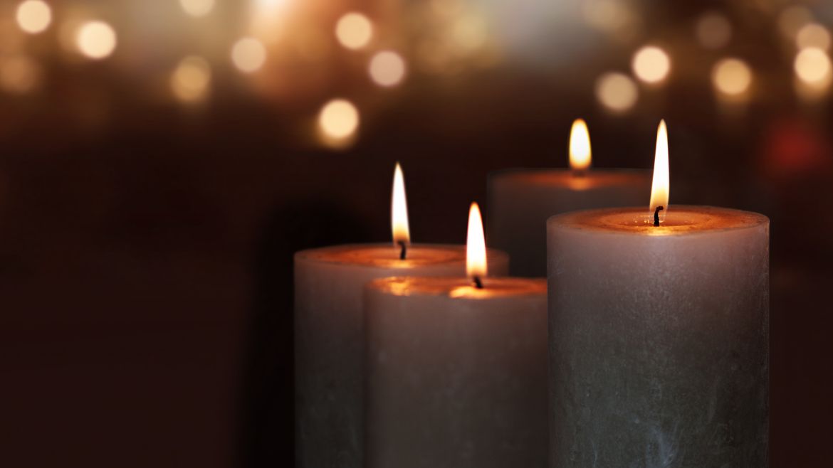 Benefits of meditating in a group